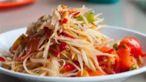 Som Tum (Green Papaya Salad)